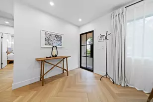 7372-7374 Fay Ave, La Jolla, CA 92037 - Photo 16