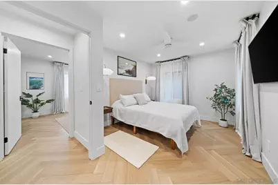  7372-7374 Fay Ave, La Jolla, CA 92037 - Photo 38