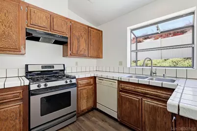  13335 Sneezy Ct., El Cajon, CA 92021 - Photo 16