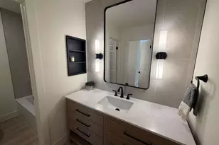 4463 Chase Dr, Huntington Beach, CA 92649 - Photo 18