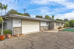 3000 Blackwell Dr, Vista, CA 92084 - Photo 1