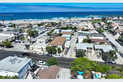 2114 Abbott St., San Diego, CA 92107 - Photo 2