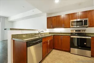 206 Park Blvd, San Diego, CA 92101 - Photo 4