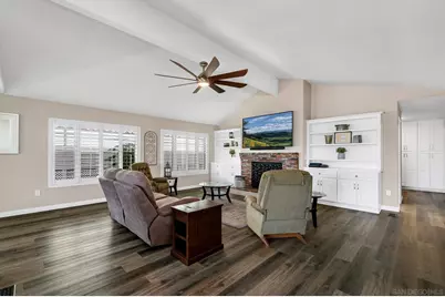  909 Richland #103, San Marcos, CA 92069 - Photo 2