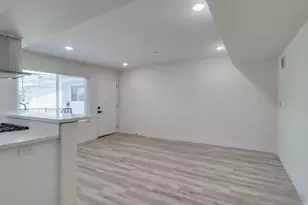 1478 Hornblend St, San Diego, CA 92109 - Photo 10