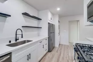 1478 Hornblend St, San Diego, CA 92109 - Photo 18