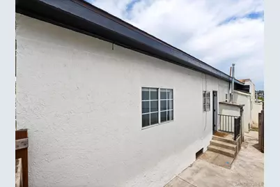  853 S 32nd St, San Diego, CA 92113 - Photo 16