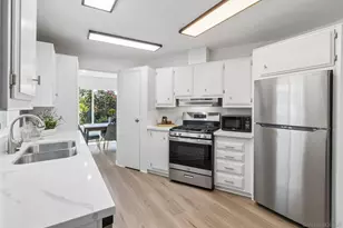 243 Havenview Ln, Oceanside, CA 92056 - Photo 18