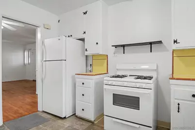  7037 Hillsboro, San Diego, CA 92120 - Photo 16