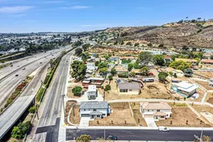 3915 Rojo Tierra Rd, La Mesa, CA 91941 - Photo 32