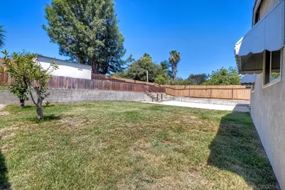  750 Melrose Pl, Vista, CA 92083 - Photo 28