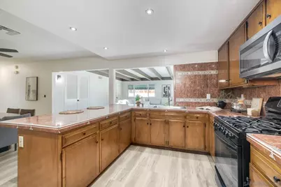  750 Melrose Pl, Vista, CA 92083 - Photo 18