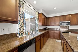 2205 Andalusia Ln, Chula Vista, CA 91915 - Photo 16