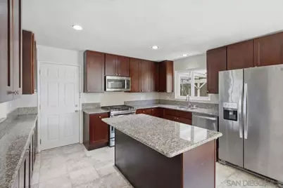  860 Magarian Rd, Fallbrook, CA 92028 - Photo 8