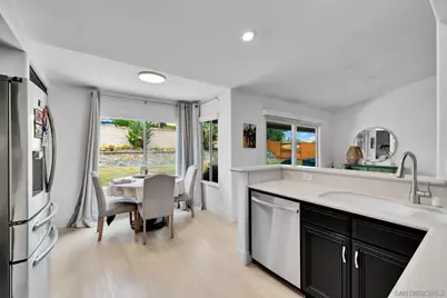  5521 Daybreak Ct, Oceanside, CA 92057 - Photo 10