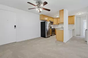 8332 Regents Rd, San Diego, CA 92122 - Photo 8