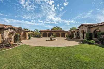  8619 Via Rancho Cielo, Rancho Santa Fe, CA 92067 - Photo 2