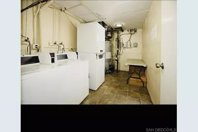  5003 Westpark Dr. #203, North Hollywood, CA 91601 - Photo 20