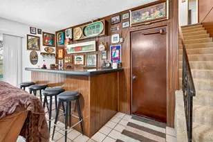 4621 Chateau Dr, San Diego, CA 92117 - Photo 18