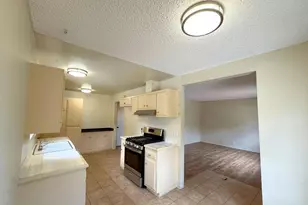 3671 Campus Dr, Oceanside, CA 92056 - Photo 6