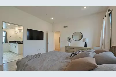  3128 CaÃ±on St #301, San Diego, CA 92106 - Photo 34
