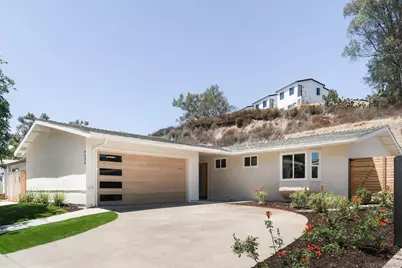  4534 Chateau Dr, San Diego, CA 92117 - Photo 4