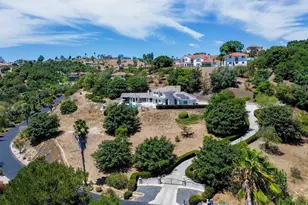 2370 Dos Lomas, Fallbrook, CA 92028 - Photo 28