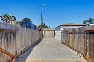 589 Bonito, Imperial Beach, CA 91932 - Photo 18