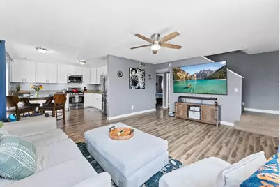  2787 Thunder Dr, Oceanside, CA 92056 - Photo 4