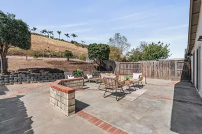  1277 Sagewood Dr, Oceanside, CA 92056 - Photo 8