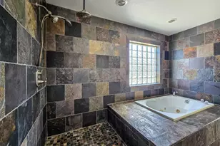 11926 Golden View Rd, Pinon Hills, CA 92372 - Photo 22