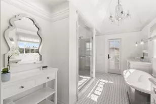 5324 Canterbury Dr, San Diego, CA 92116 - Photo 18
