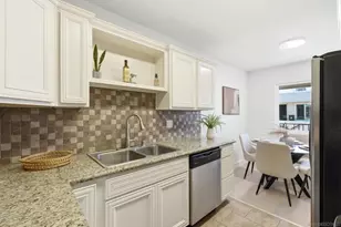 1030 Robinson Ave, San Diego, CA 92103 - Photo 10
