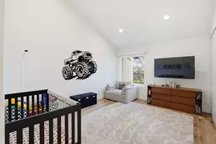 2444 Caminito Venido, San Diego, CA 92107 - Photo 28