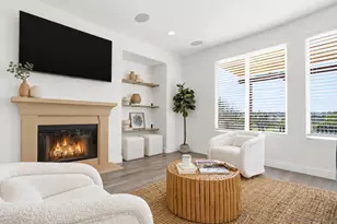 402 Corte Calypso, Chula Vista, CA 91914 - Photo 8