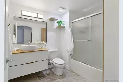  550 Park Blvd #2501, San Diego, CA 92101 - Photo 26
