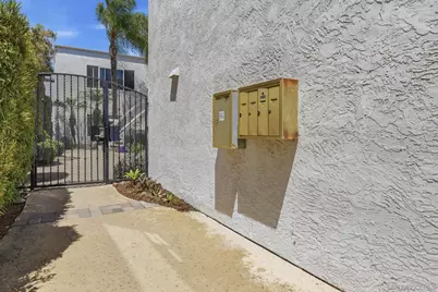  404 Bonair Street, La Jolla, CA 92037 - Photo 32