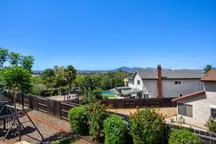 9518 Hillcreek Way, Santee, CA 92071 - Photo 28