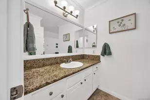 8889 Caminito Plaza Centro, San Diego, CA 92122 - Photo 16
