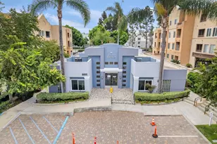 8889 Caminito Plaza Centro, San Diego, CA 92122 - Photo 32