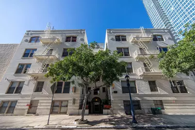  950 9th Ave, San Diego, CA 92101 - Photo 2