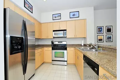  445 Island Avenue #307, San Diego, CA 92101 - Photo 6
