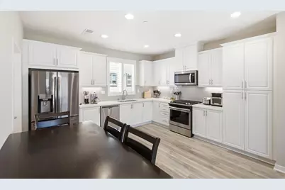  2572 S Escondido Blvd #808, Escondido, CA 92025 - Photo 4