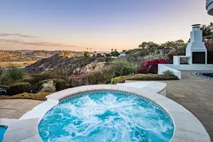 1375 Este Vista, Cardiff by the Sea, CA 92007 - Photo 12