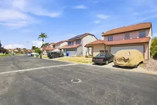4524 Goldfinch, Oceanside, CA 92057 - Photo 2