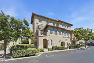 2733 Piantino Cir, San Diego, CA 92108 - Photo 2
