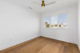 711 H Ave, Coronado, CA 92118 - Photo 38