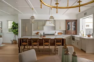 711 H Ave, Coronado, CA 92118 - Photo 16