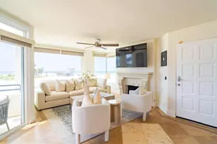 2689 Ocean Front Walk, San Diego, CA 92109 - Photo 6