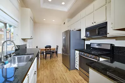  1077 Cordoba, Vista, CA 92081 - Photo 12